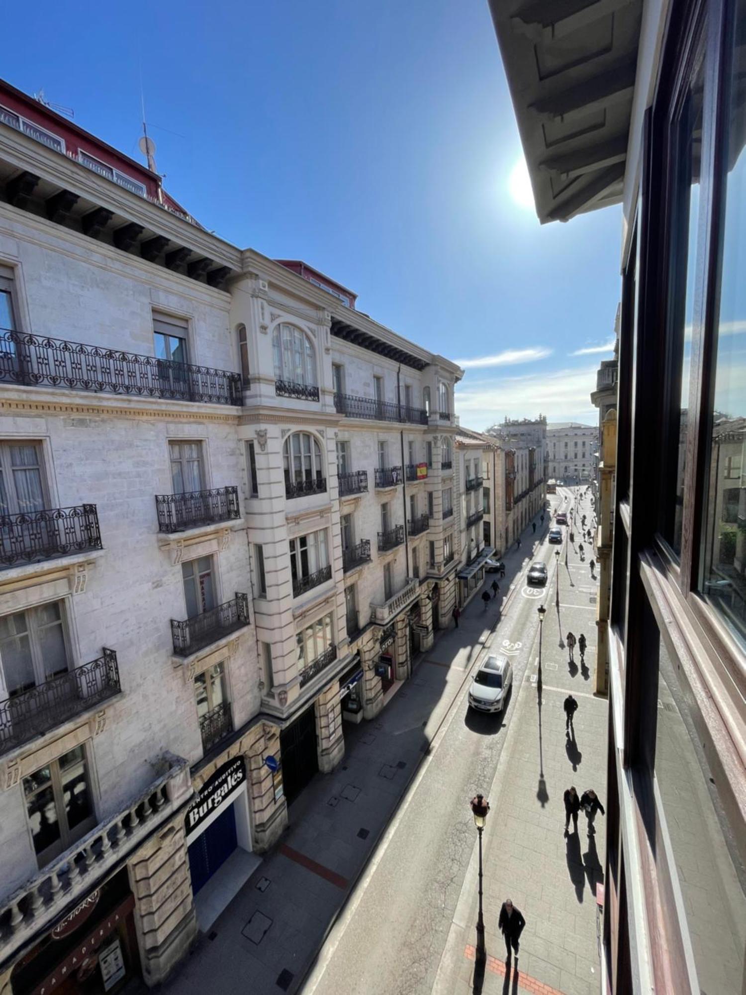 Atuaire Home Vivienda A Luminosa Parking Incluido En Plena Calle Comercial Burgos Exterior foto